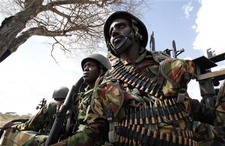 Kenya troops fight on beaches in assault on Somali rebel city ...