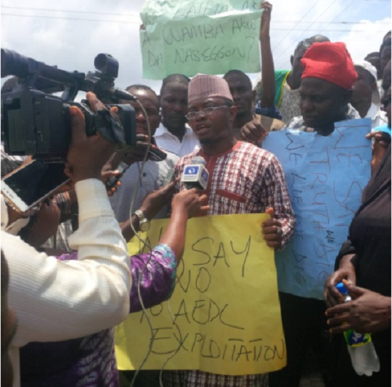 how electricity a kills person Nasarawa Protest Blackout In Power Youths Against PHOTOS: