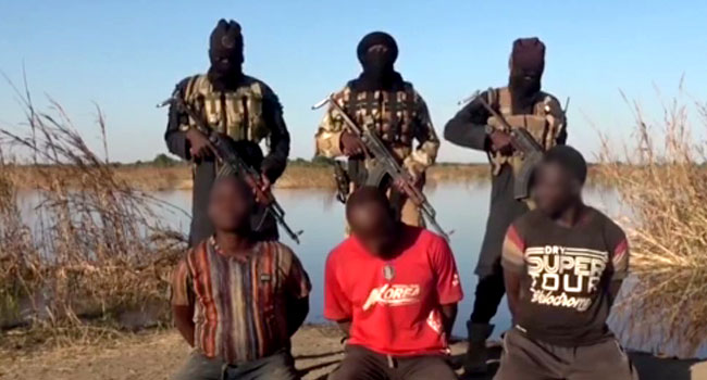 ISWAP terrorists kill two Nigerian soldiers, policeman in new video