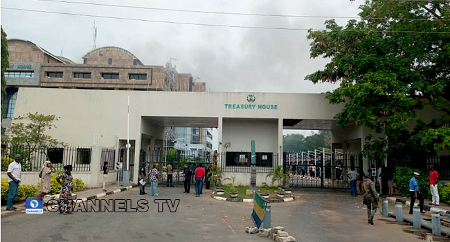 PHOTOS: Fire Guts Treasury House In Abuja – Channels Television