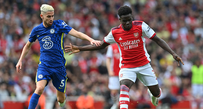 Liverpool set up Chelsea showdown with Emirates victory as Arsenal