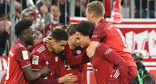 Bayern Munich win 11th straight Bundesliga title as Dortmund slip