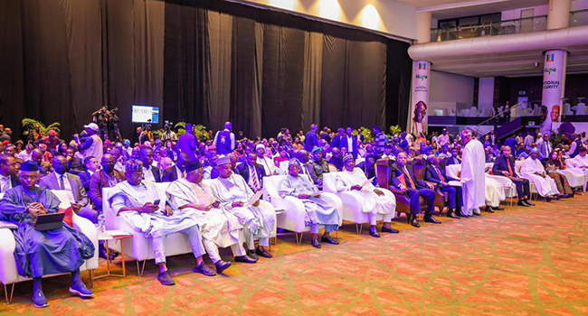 Bola Ahmed Tinubu met with the business community in Lagos on November 1, 2022.