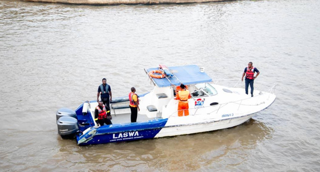 Lady Who Jumped Into Lagos Lagoon Identified As Dss Staff Newsclick