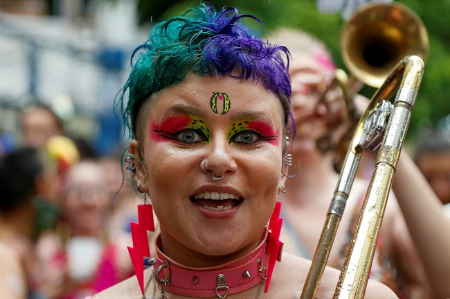 Recycling Gives Rio Carnival Costumes New Life • Channels Television